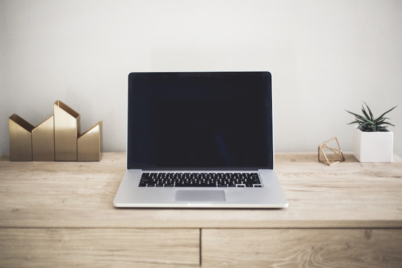 Apple MacBook Not Charging