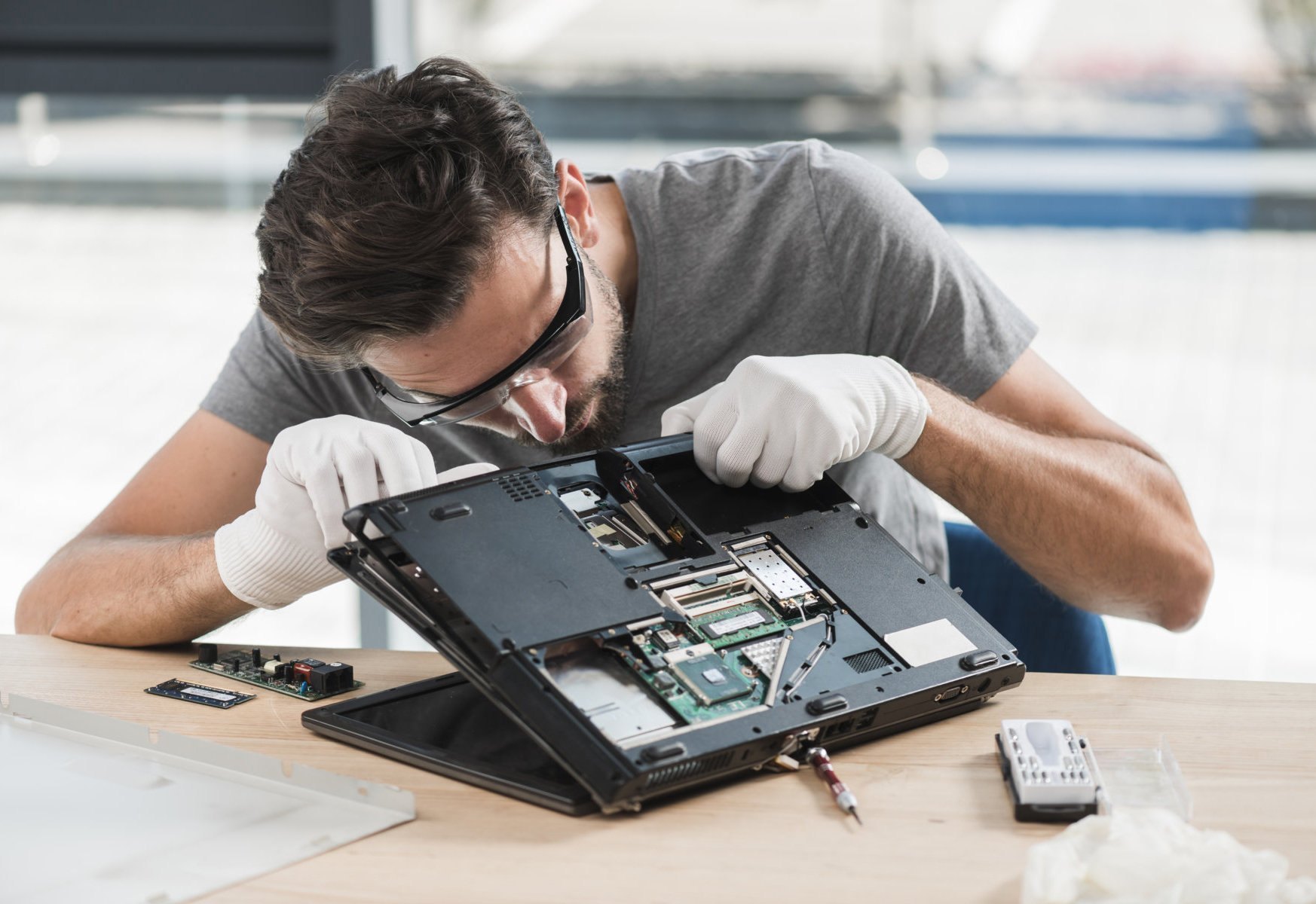 Laptop General Service